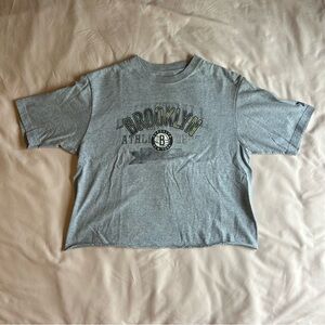 Brooklyn Nets Grey & Camo Cropped T-Shirt - Size Small